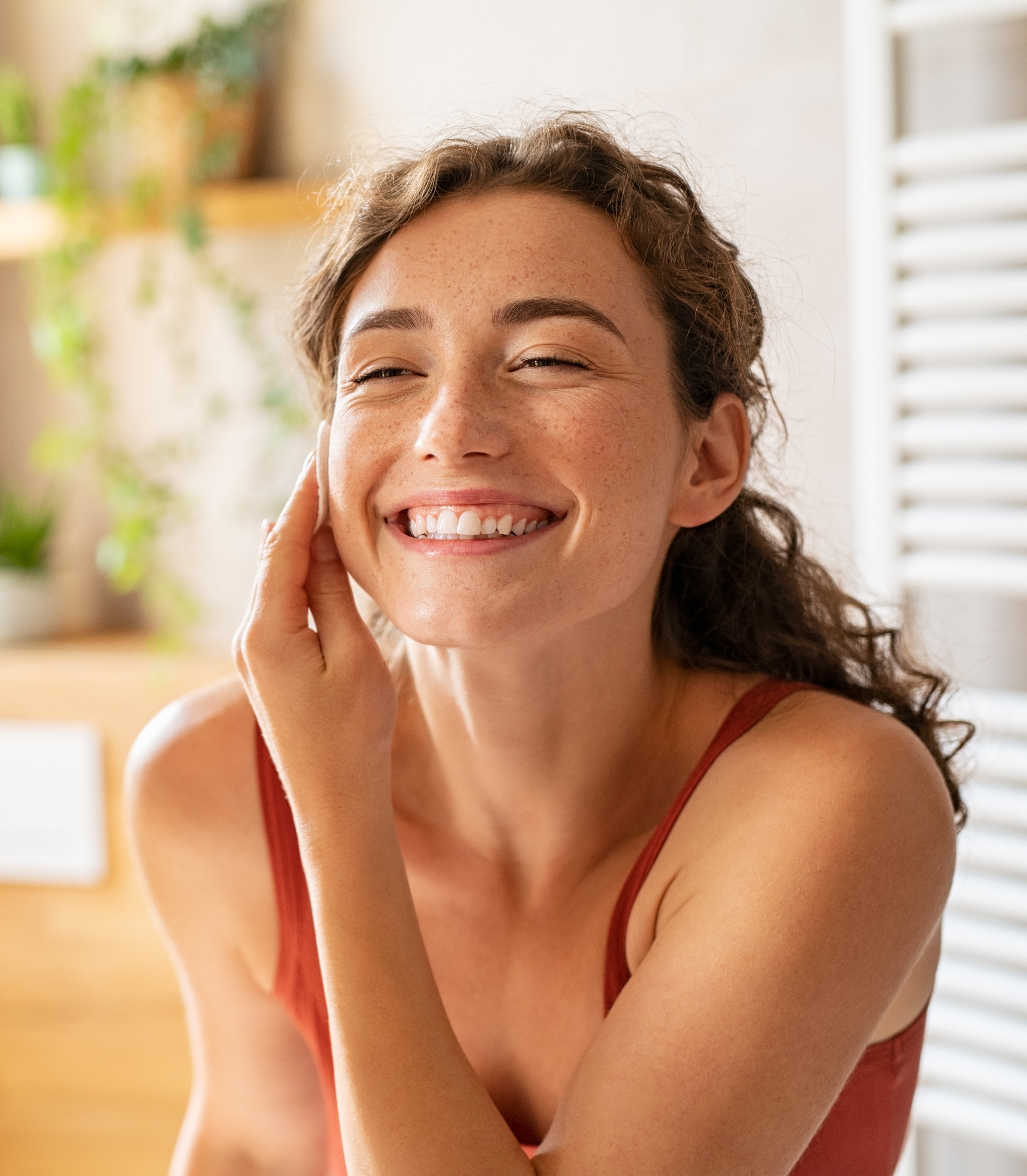 Femme qui prend soin de soi