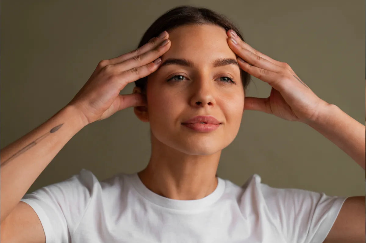 Gym faciale : peut-on vraiment raffermir son visage naturellement ?