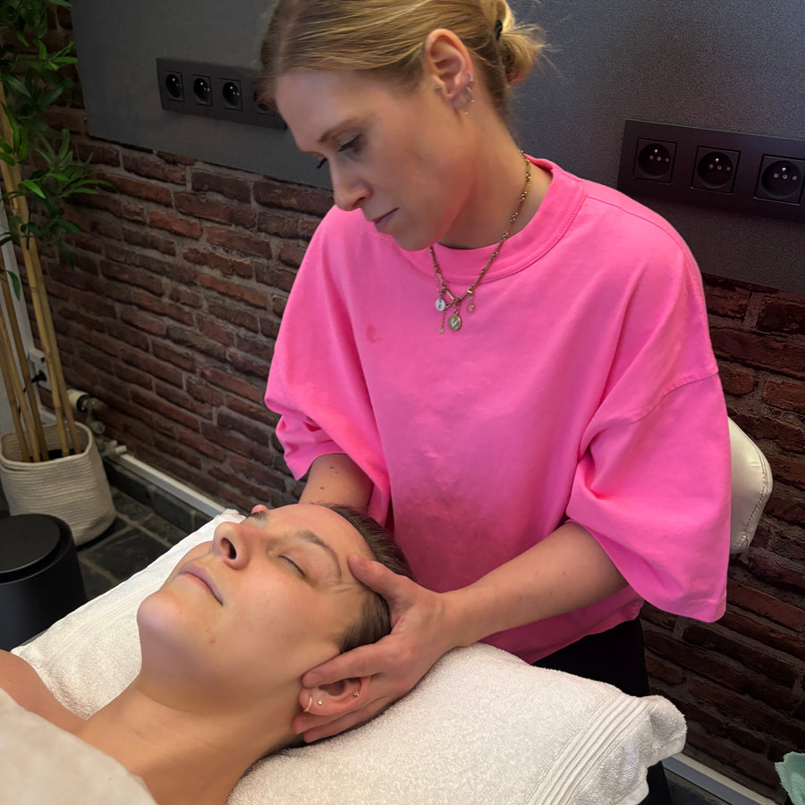 Massage facial liftant Lasne